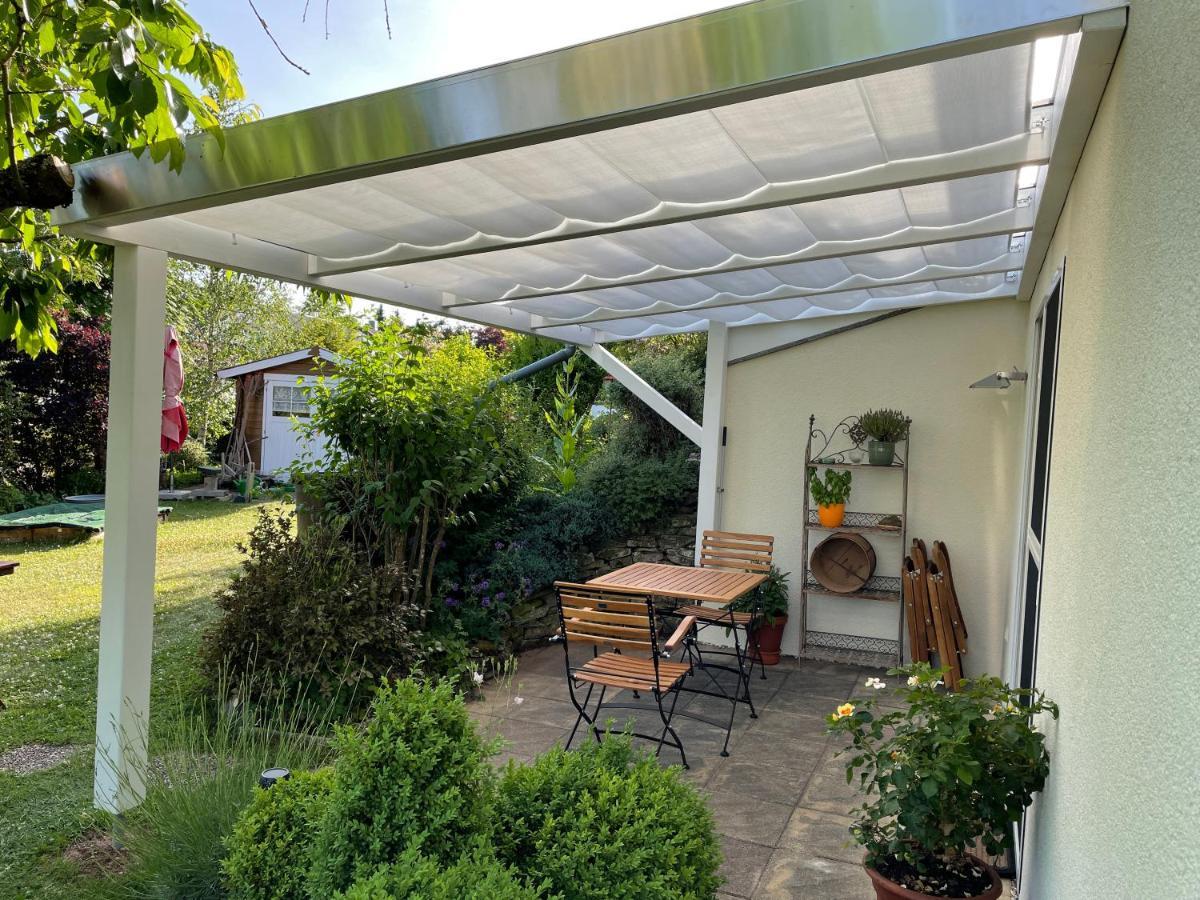Schöne und helle Ferienwohnung in Pfaffenweiler Villingen-Schwenningen Exterior foto
