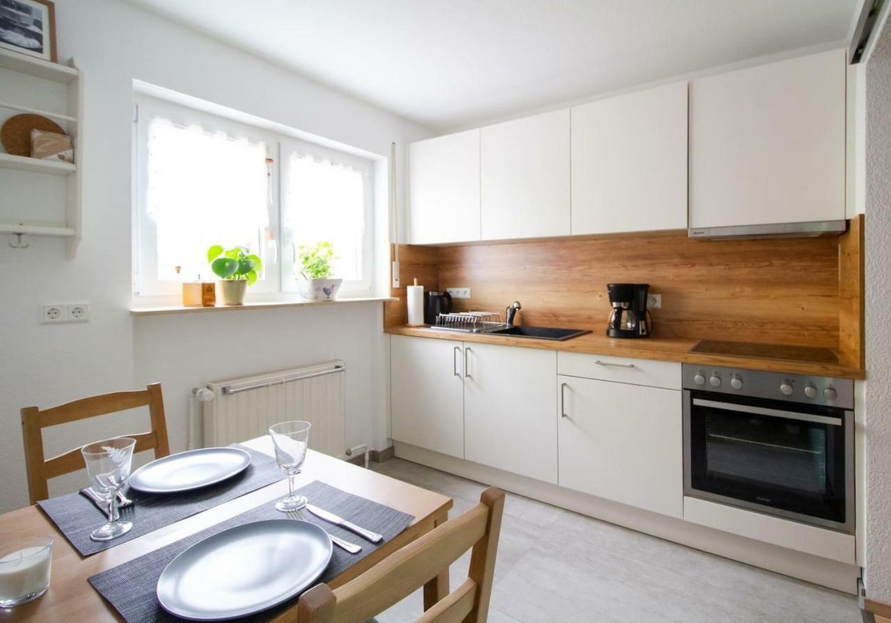 Schöne und helle Ferienwohnung in Pfaffenweiler Villingen-Schwenningen Exterior foto
